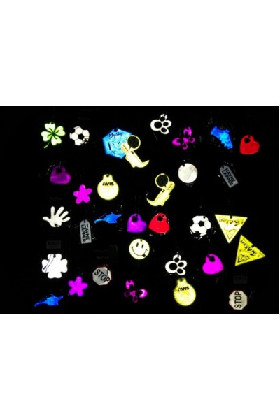 DG-CW  訂做雙面反光鑰匙圈  書包環保反光掛件   PVC反光製品吊牌訂製廠  150度高溫電壓成型  材質：PVC反光晶格   45度照